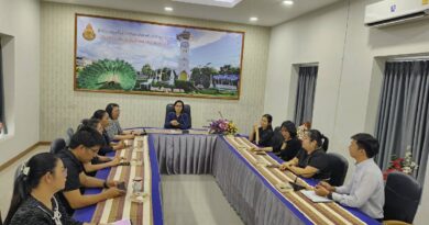 สพป.ลำพูน เขต 2 ประชุมสรุปผลการกำกับ ติดตาม และประเมินผลโครงการสร้างภูมิคุ้มกันและป้องกันยาเสพติด พัฒนาทักษะชีวิตและ EF สพป.ลำพูน เขต 2 ประชุมสรุปผลการกำกับ ติดตาม และประเมินผลโครงการสร้างภูมิคุ้มกันและป้องกันยาเสพติด พัฒนาทักษะชีวิตและ EF