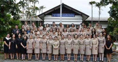 สพป.ลำพูน เขต 2 จัดกิจกรรมเคารพธงชาติและสวดมนต์ไหว้พระ เนื่องในวันพระราชทานธงชาติไทย ประจำปี 2569 สพป.ลำพูน เขต 2 จัดกิจกรรมเคารพธงชาติและสวดมนต์ไหว้พระ เนื่องในวันพระราชทานธงชาติไทย ประจำปี 2569